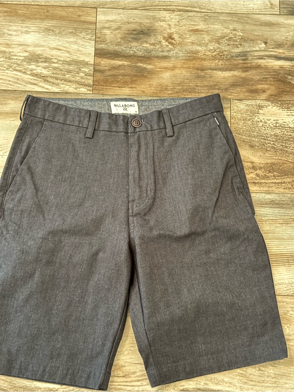 Billabong Men's Dark Grey Flat Front Casual Shorts Size 30 Thick Classic Style - Picture 4 of 9